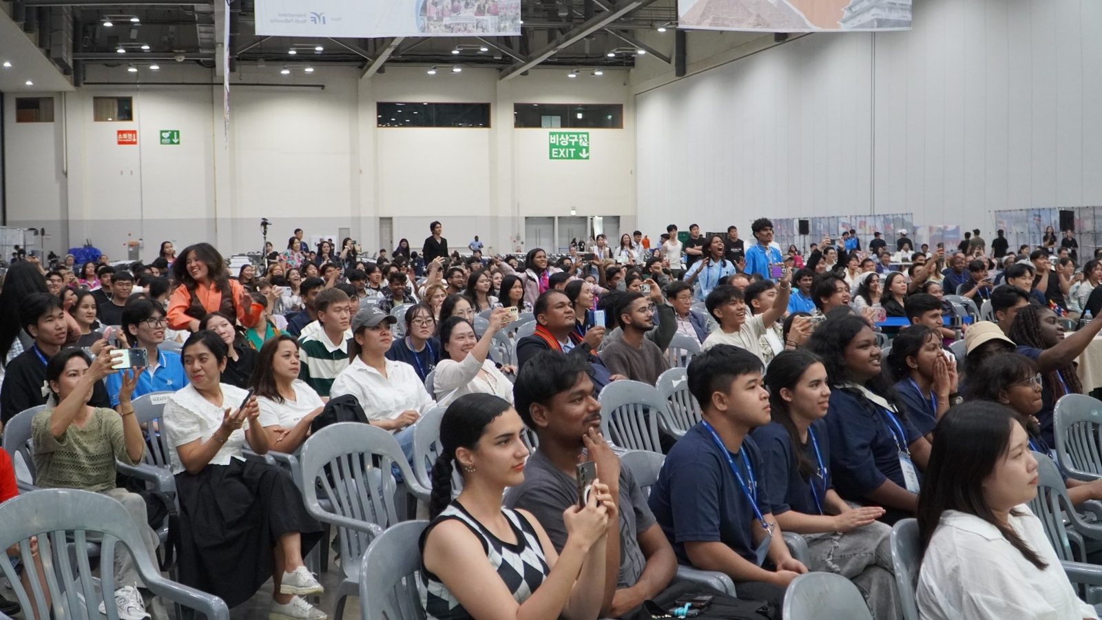 Asian Festa audience at BEXCO, Busan